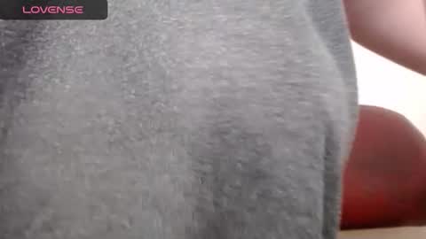 lenagolden online show from 11-27-25, 11:12