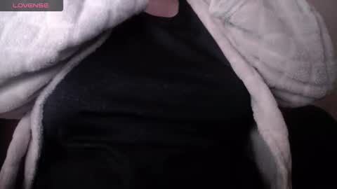 lenagolden online show from 03-04-26, 11:38