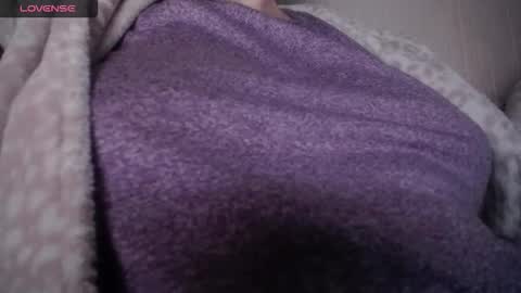 lenagolden online show from 04-10-26, 03:28