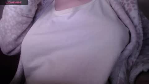 lenagolden online show from 04-23-26, 03:08