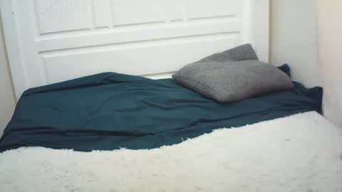 Snapshot of lenah6 chatting on 11-17-25, 04:07 lenah6 online show from 11-17-25, 04:07