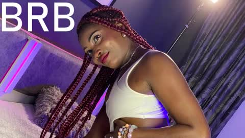 Snapshot of lenalaurent chatting on 10-05-25, 10:40 lena laurent online show from 10-05-25, 10:40