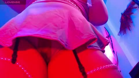 Snapshot of lenasweetx chatting on 12-27-24, 05:09 Lenna Kang online show from 12-27-24, 05:09