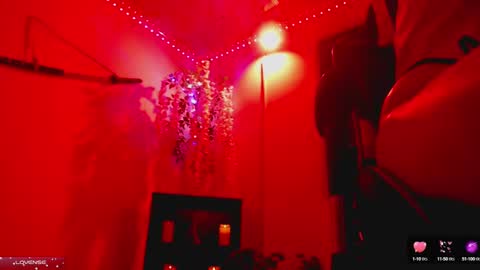 Snapshot of lenasweetx chatting on 01-25-25, 05:40 Lenna Kang online show from 01-25-25, 05:40