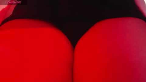 Snapshot of lenasweetx chatting on 03-09-25, 07:15 Lenna Kang online show from 03-09-25, 07:15