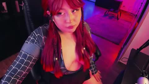 Snapshot of lenasweetx chatting on 09-12-25, 12:00 Lenna Kang online show from 09-12-25, 12:00