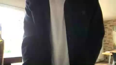 Snapshot of lenn895 chatting on 06-13-26, 04:38 lenn895 online show from 06-13-26, 04:38