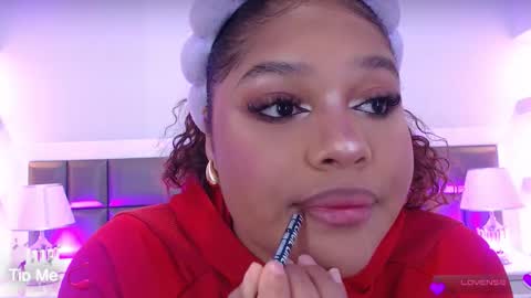 Lenna online show from 09-26-25, 11:14