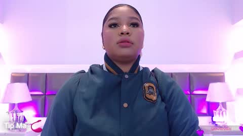 Lenna online show from 10-06-25, 10:45