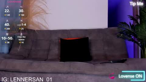 Lenner INDEPENDENT MODEL online show from 12-24-24, 07:17