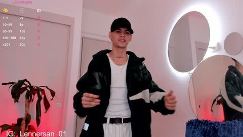 Lenner INDEPENDENT MODEL online show from 01-25-25, 07:28