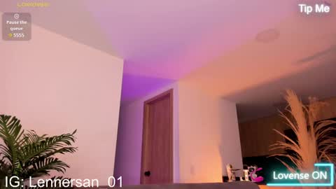 Lenner INDEPENDENT MODEL online show from 02-24-25, 07:11