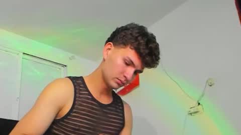 leo183877 online show from 05-02-26, 05:34