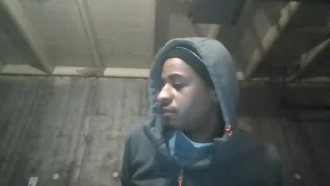 Snapshot of leo199984 chatting on 12-09-24, 04:01 leo199984 online show from 12-09-24, 04:01