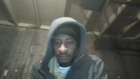 Snapshot of leo199984 chatting on 12-15-24, 05:02 leo199984 online show from 12-15-24, 05:02