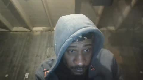 Snapshot of leo199984 chatting on 12-21-24, 04:41 leo199984 online show from 12-21-24, 04:41