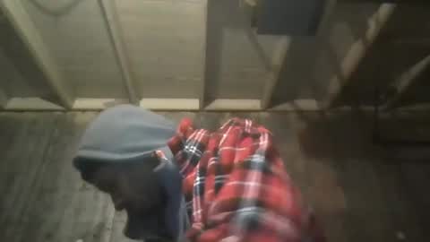 Snapshot of leo199984 chatting on 01-05-25, 04:04 leo199984 online show from 01-05-25, 04:04