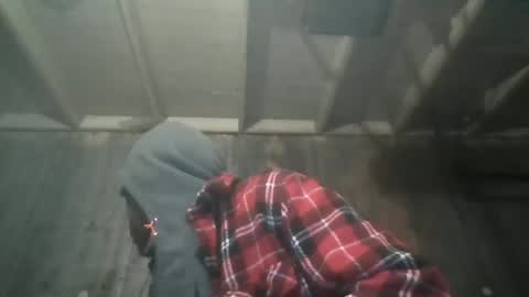 Snapshot of leo199984 chatting on 02-02-25, 04:05 leo199984 online show from 02-02-25, 04:05