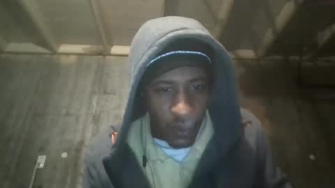 Snapshot of leo199984 chatting on 03-01-25, 04:15 leo199984 online show from 03-01-25, 04:15