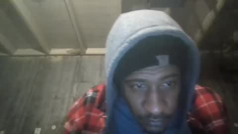 Snapshot of leo199984 chatting on 03-07-25, 03:29 leo199984 online show from 03-07-25, 03:29