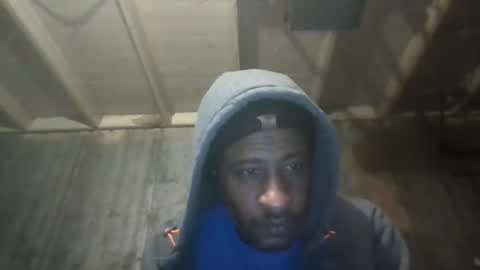 Snapshot of leo199984 chatting on 03-11-25, 02:32 leo199984 online show from 03-11-25, 02:32