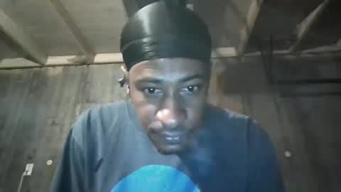 Snapshot of leo199984 chatting on 09-09-25, 02:33 leo199984 online show from 09-09-25, 02:33