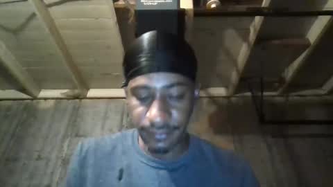 Snapshot of leo199984 chatting on 09-12-25, 02:44 leo199984 online show from 09-12-25, 02:44