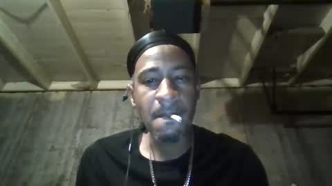 Snapshot of leo199984 chatting on 09-15-25, 03:28 leo199984 online show from 09-15-25, 03:28