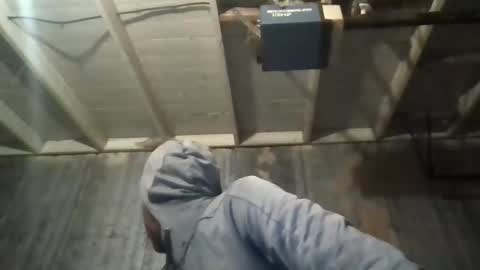 Snapshot of leo199984 chatting on 10-25-25, 03:47 leo199984 online show from 10-25-25, 03:47