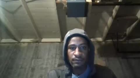 Snapshot of leo199984 chatting on 11-06-25, 03:51 leo199984 online show from 11-06-25, 03:51