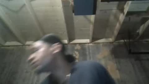 Snapshot of leo199984 chatting on 11-08-25, 05:12 leo199984 online show from 11-08-25, 05:12