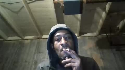 Snapshot of leo199984 chatting on 11-11-25, 05:57 leo199984 online show from 11-11-25, 05:57