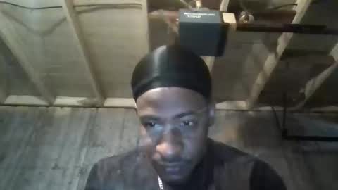 Snapshot of leo199984 chatting on 11-29-25, 06:33 leo199984 online show from 11-29-25, 06:33