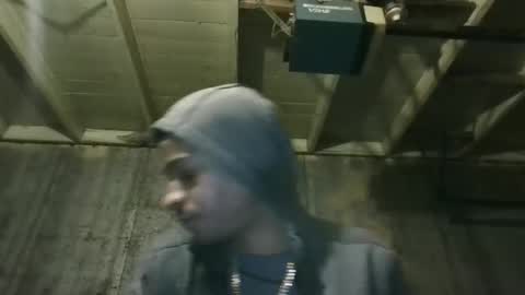 leo199984 online show from 04-25-26, 04:15