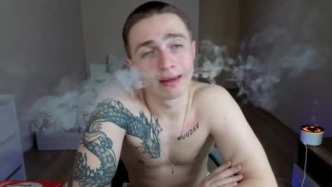 Snapshot of leo__miller chatting on 05-13-26, 04:32 LEO online show from 05-13-26, 04:32