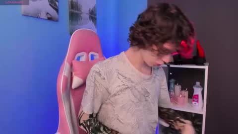 Leo online show from 10-13-25, 01:11