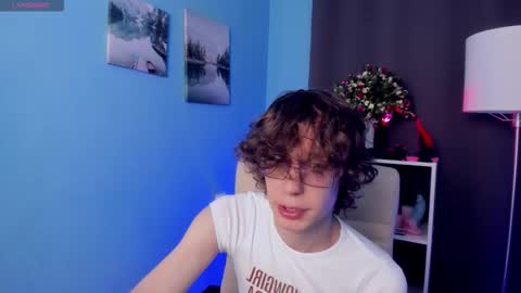 Leo online show from 11-16-25, 04:45