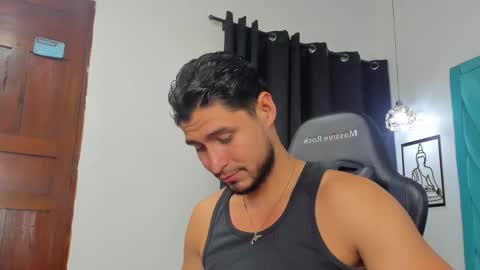 leo_carter1 online show from 03-09-26, 04:11