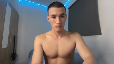 leo_delveyy online show from 07-24-26, 05:38