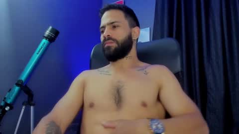 Leo  Diaz online show from 12-10-24, 01:11