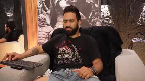 Leo  Diaz online show from 09-24-25, 01:42