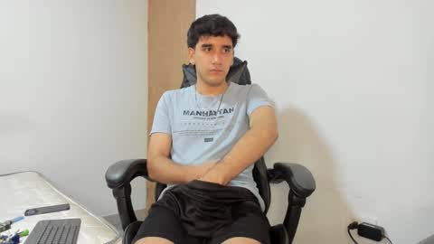 Leo Jones online show from 03-04-25, 10:49