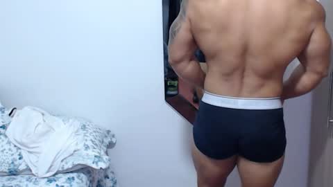 Leo online show from 04-09-26, 02:22