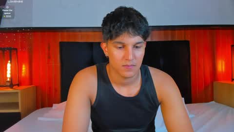 Leo online show from 04-24-26, 03:09