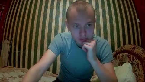 Snapshot of leo_timm chatting on 09-23-25, 02:47 leo_timm online show from 09-23-25, 02:47