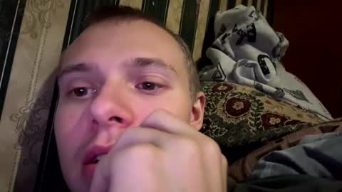 Snapshot of leo_timm chatting on 10-28-25, 12:25 leo_timm online show from 10-28-25, 12:25