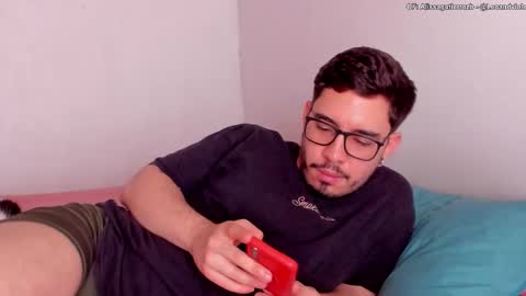 Snapshot of leoandviolet chatting on 10-17-25, 04:31 Carlos  Alissa. Help us to reach 100 likes  online show from 10-17-25, 04:31