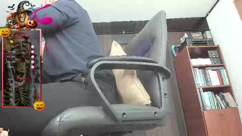 Leon online show from 10-04-25, 06:06