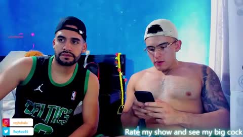 Snapshot of leon__hart chatting on 12-27-24, 02:43 Leon Hart online show from 12-27-24, 02:43