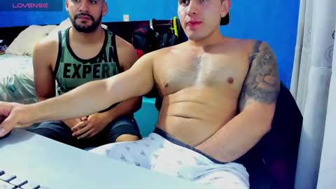 Snapshot of leon__hart chatting on 01-02-25, 06:01 Leon Hart online show from 01-02-25, 06:01